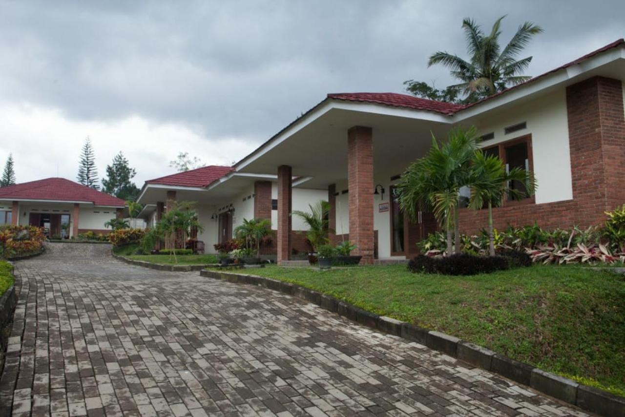 Taman Bukit Palem Resort โบกอร์ ภายนอก รูปภาพ